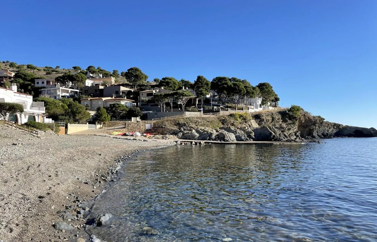 Apartment Apartaments Colera Spain