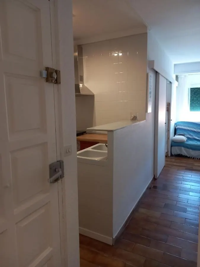 Apartaments Colera Apartment
